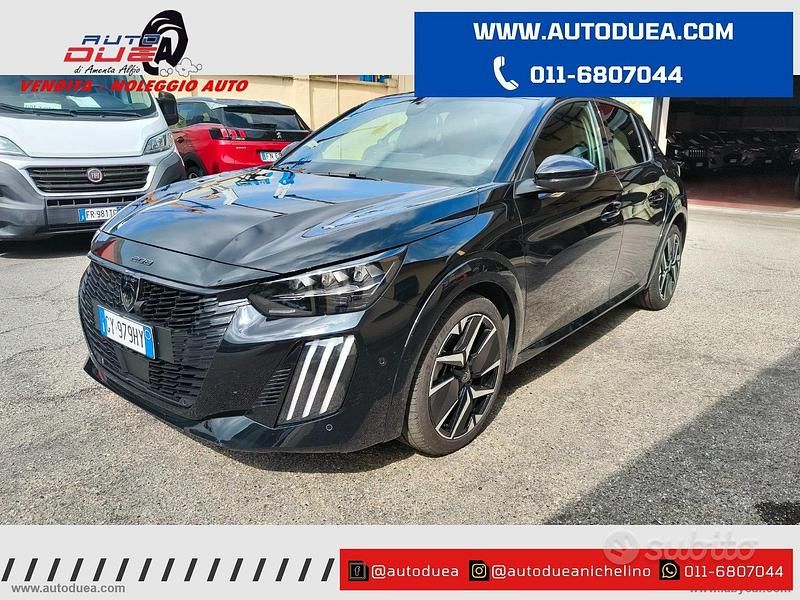 Usata Peugeot 208 GT 101 CV (74 kW) 2025 Nero Utilitaria