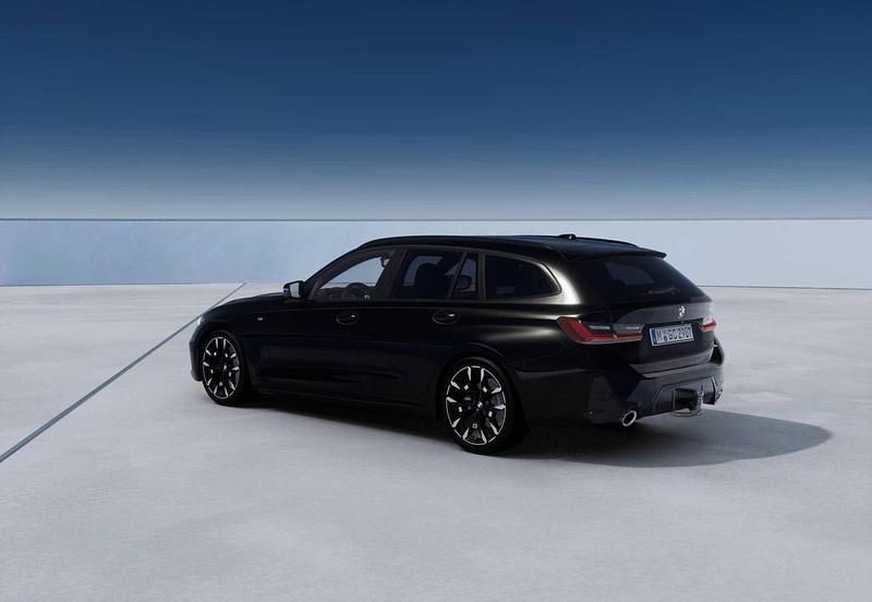 Nuova BMW 320e M Sport 190 CV (139 kW) 2025 Nero Station wagon