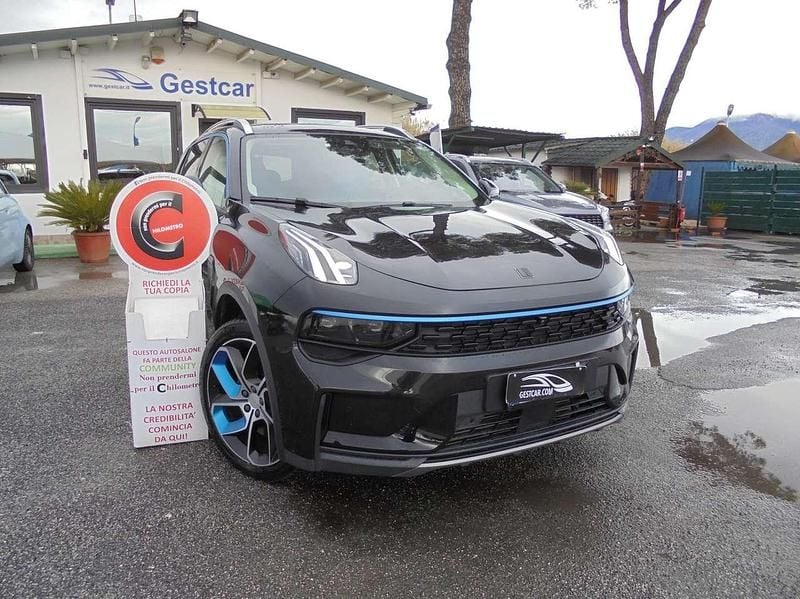 Nero Usata 2022 Lynk & Co 01 SUV | 21.400 € (Buon prezzo) - Immagine 1/4