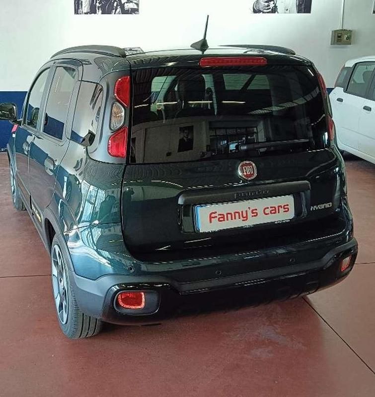 Usata Fiat Panda Cross Cross 69 CV (50 kW) 2025 Verde foresta metallizzato Utilitaria