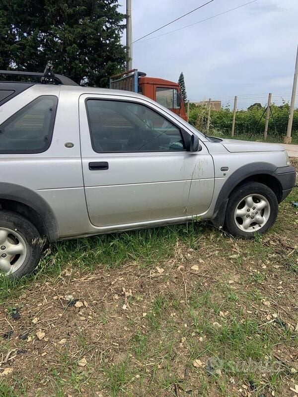 Usata Land Rover Freelander 111 CV (81 kW) 2003 SUV