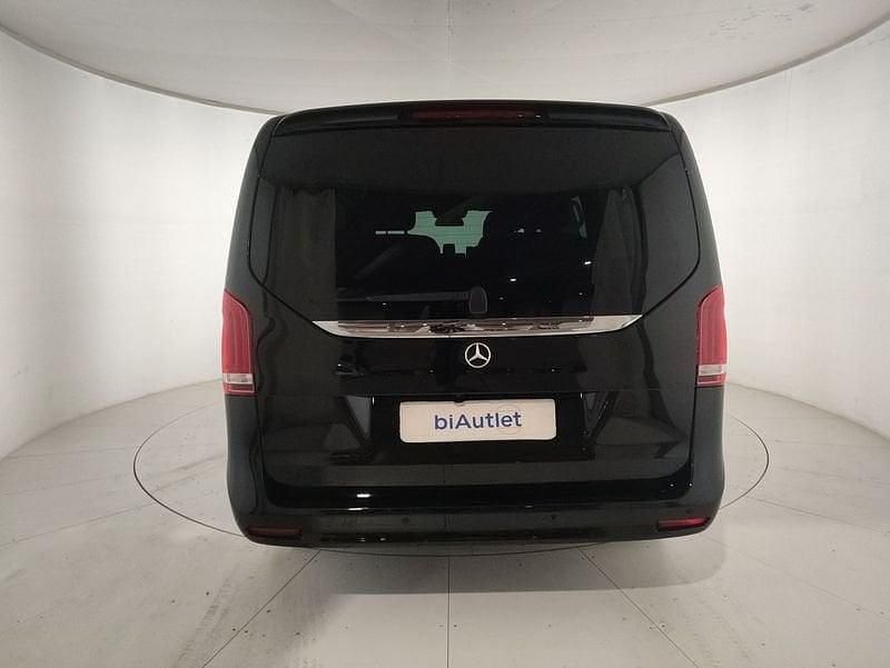 Usata Mercedes V250 Premium 190 CV (139 kW) 2023 Nero Monovolume