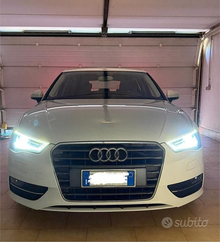 Usata Audi A3 Ambition 110 CV (80 kW) 2013 Bianco Utilitaria