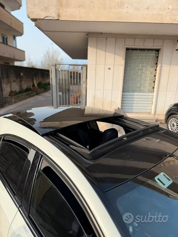 Usata Mercedes A180 122 CV (89 kW) 2017 Bianco Berlina