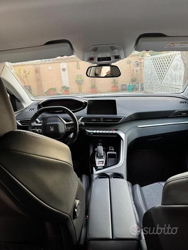 Usata Peugeot 3008 131 CV (96 kW) 2019 Bianco SUV