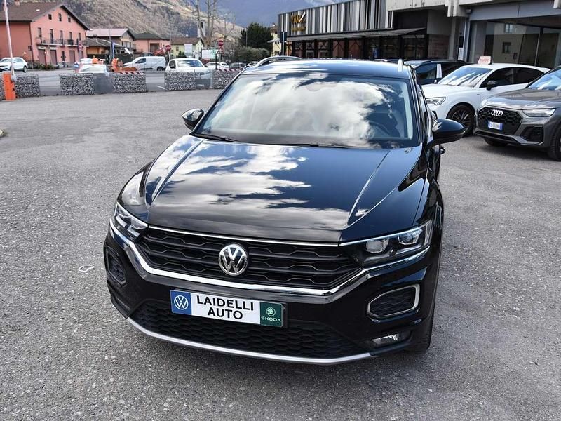 Usata VW T-Roc Advance 116 CV (85 kW) 2019 Deep black perlato SUV