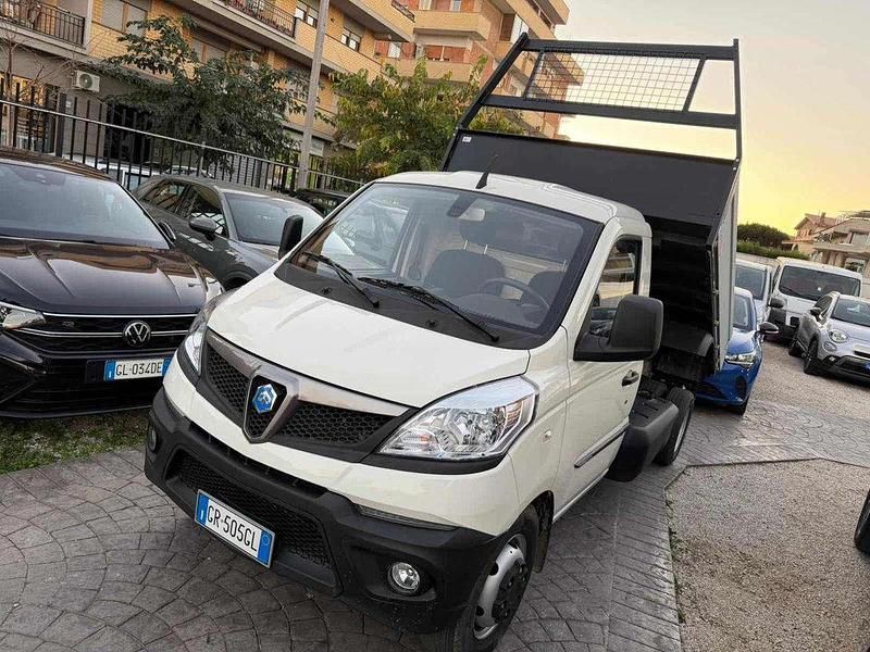 Bianco Usata 2023 Piaggio Porter Furgone | 19.500 € (Buon prezzo) - Immagine 1/4
