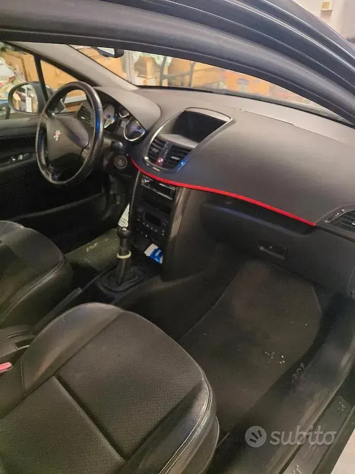 Usata Peugeot 207 GT 109 CV (80 kW) 2008 Nero Coupé