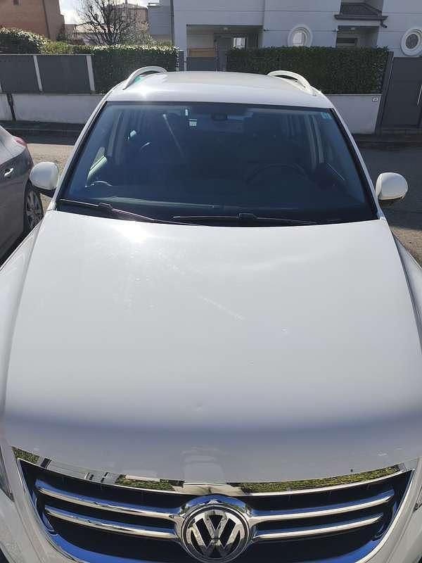 Usata VW Tiguan Sport 140 CV (102 kW) 2010 Bianco SUV