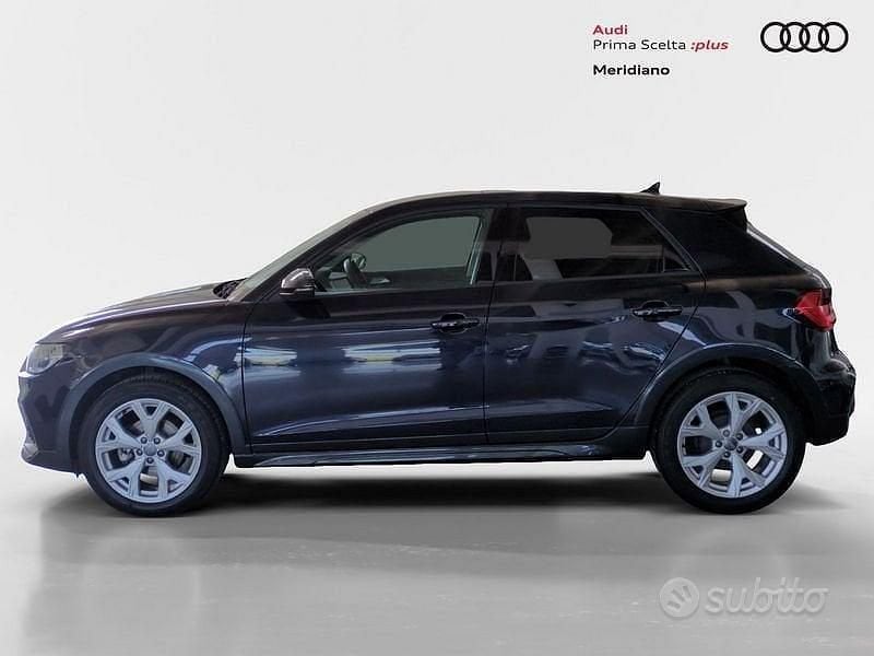 Usata Audi A1 Admired 95 CV (69 kW) 2022 Blu firmamento metallizzato SUV