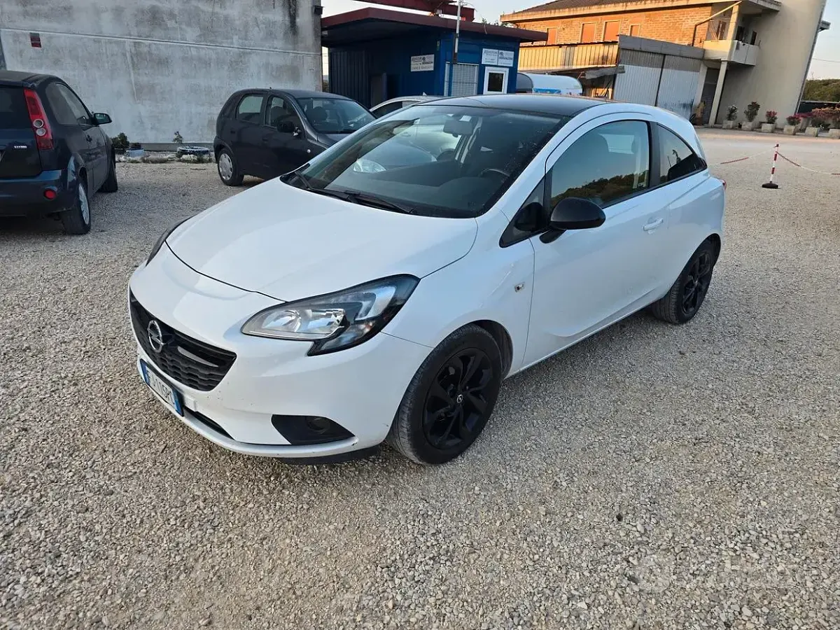 Usata Opel Corsa 90 CV (66 kW) 2017 Bianco Utilitaria