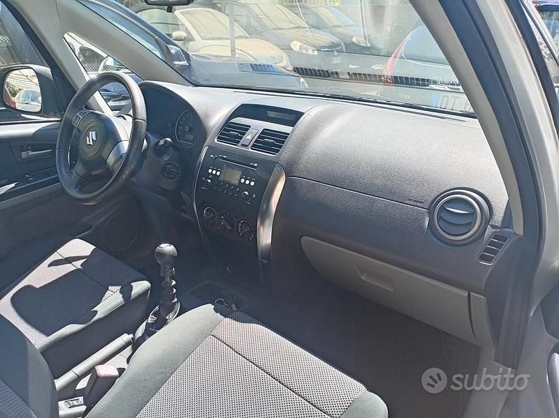 Usata Suzuki SX4 120 CV (88 kW) 2008 Grigio Station wagon