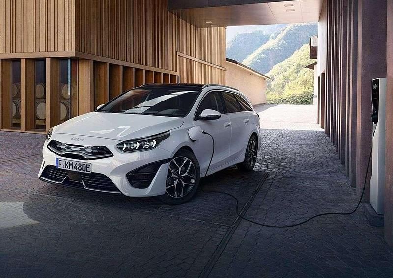 Usata Kia Ceed Sportswagon Spirit 105 CV (77 kW) 2022 Grigio Station wagon