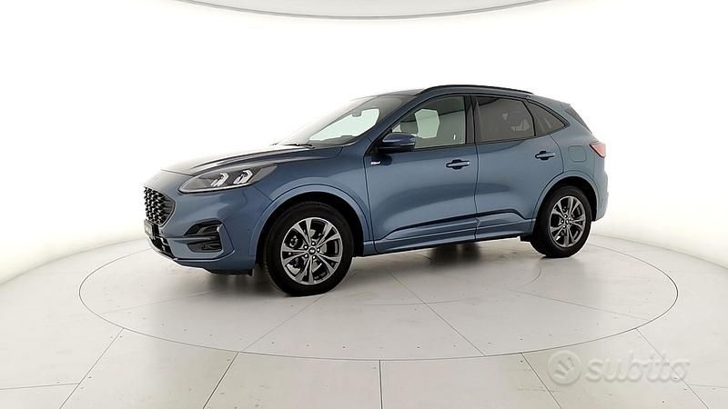Usata Ford Kuga ST-Line X 120 CV (88 kW) 2023 Blu SUV