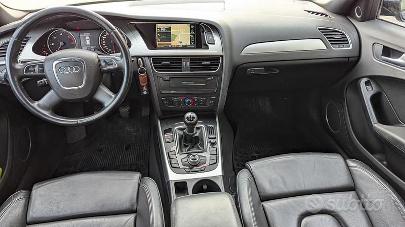 Usata Audi A4 Ambiente 143 CV (105 kW) 2011 Blu Station wagon