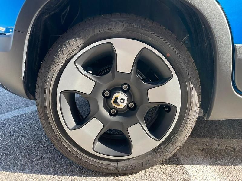 Usata Fiat Panda Cross Cross 71 CV (52 kW) 2025 Blu Utilitaria