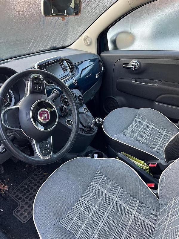 Usata Fiat 500 Lounge 69 CV (50 kW) 2017 Blu Berlina
