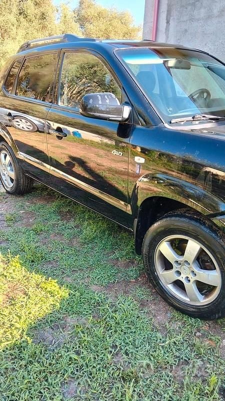Usata Hyundai Tucson 140 CV (102 kW) 2008 Nero SUV
