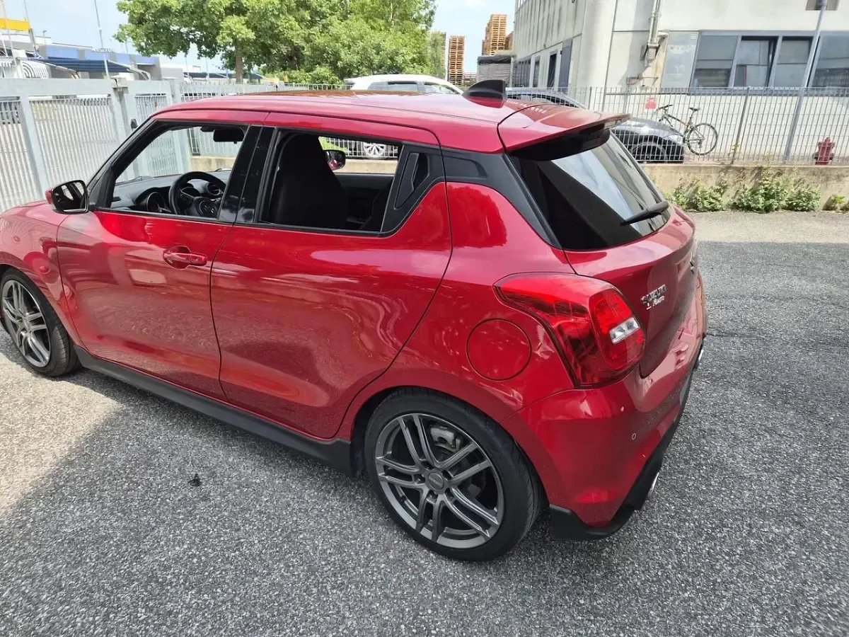 Usata Suzuki Swift Sport 129 CV (94 kW) 2022 Rosso Utilitaria
