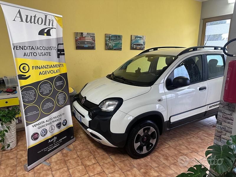 Usata Fiat Panda Cross Cross 95 CV (69 kW) 2017 Bianco Utilitaria