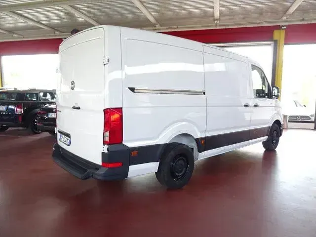 Usata VW Crafter Business 140 CV (102 kW) 2022 Grigio Furgone