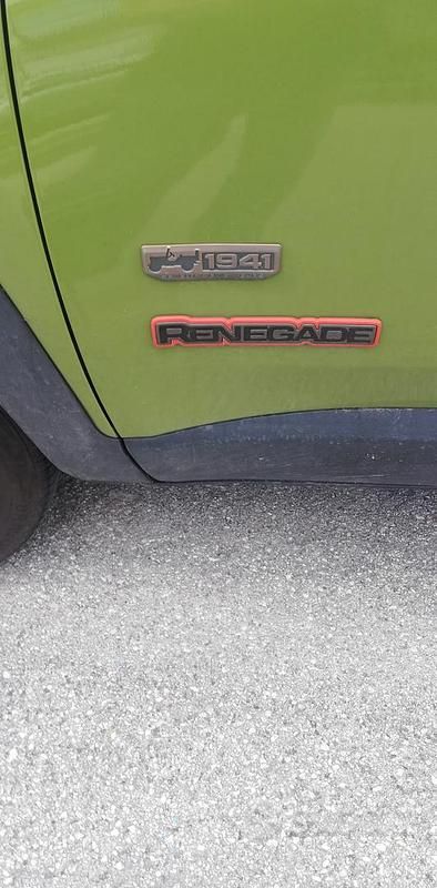 Usata Jeep Renegade 170 CV (125 kW) 2017 Verde SUV