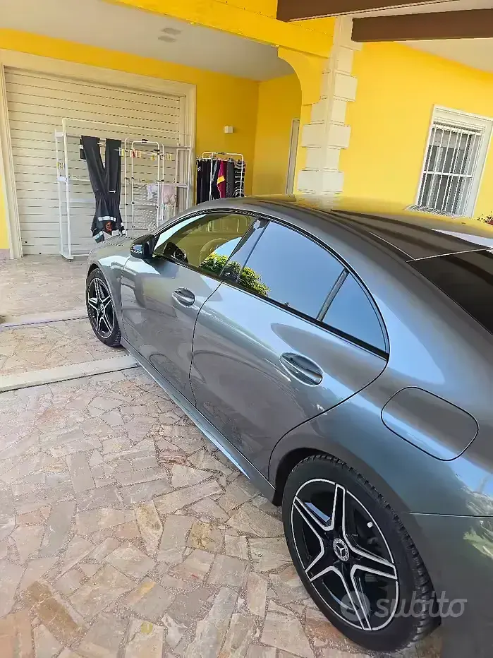 Usata Mercedes CLA180 2020 Grigio Berlina