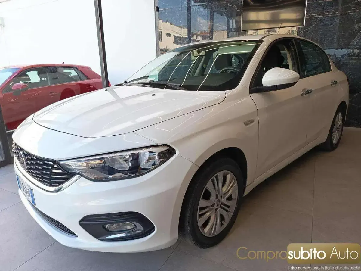 Usata Fiat Tipo Lounge 120 CV (88 kW) 2016 Bianco Station wagon
