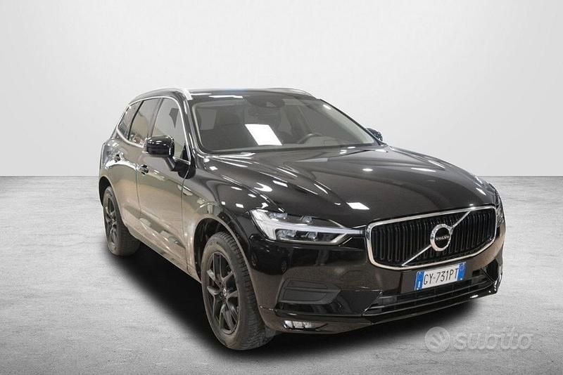 Usata Volvo XC60 Momentum 150 CV (110 kW) 2020 Nero SUV