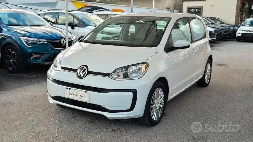 Usata VW up! Move 65 CV (47 kW) 2023 Bianco Utilitaria