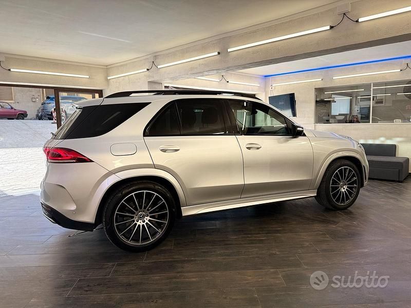 Usata Mercedes GLE400 Premium 330 CV (242 kW) 2021 Grigio Berlina