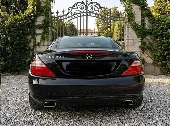 Usata Mercedes SLK200 184 CV (135 kW) 2011 Nero Cabrio