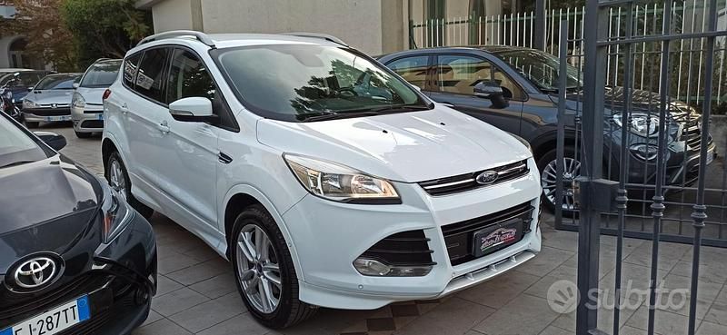 Usata Ford Kuga 2016 Bianco SUV