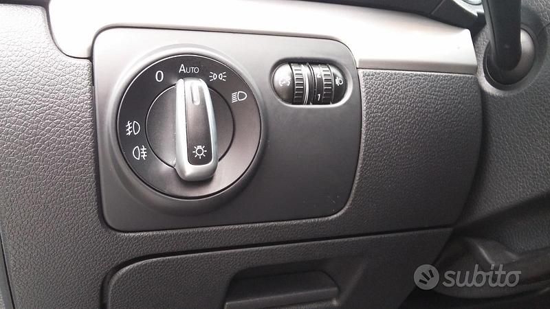 Usata VW Golf VI Highline 140 CV (102 kW) 2009 Grigio Utilitaria