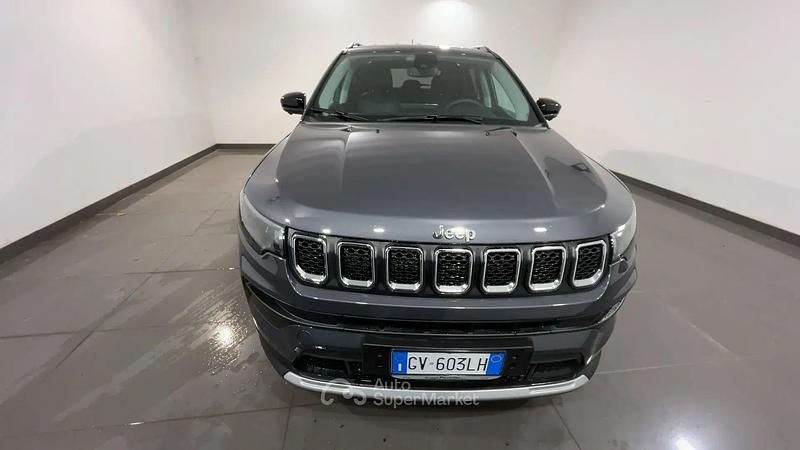 Usata Jeep Compass Altitude 131 CV (96 kW) 2024 Grigio SUV