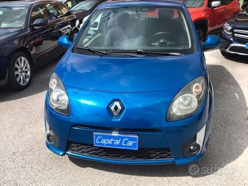 Usata Renault Twingo Dynamique 65 CV (47 kW) 2007 Blu/azzurro Utilitaria