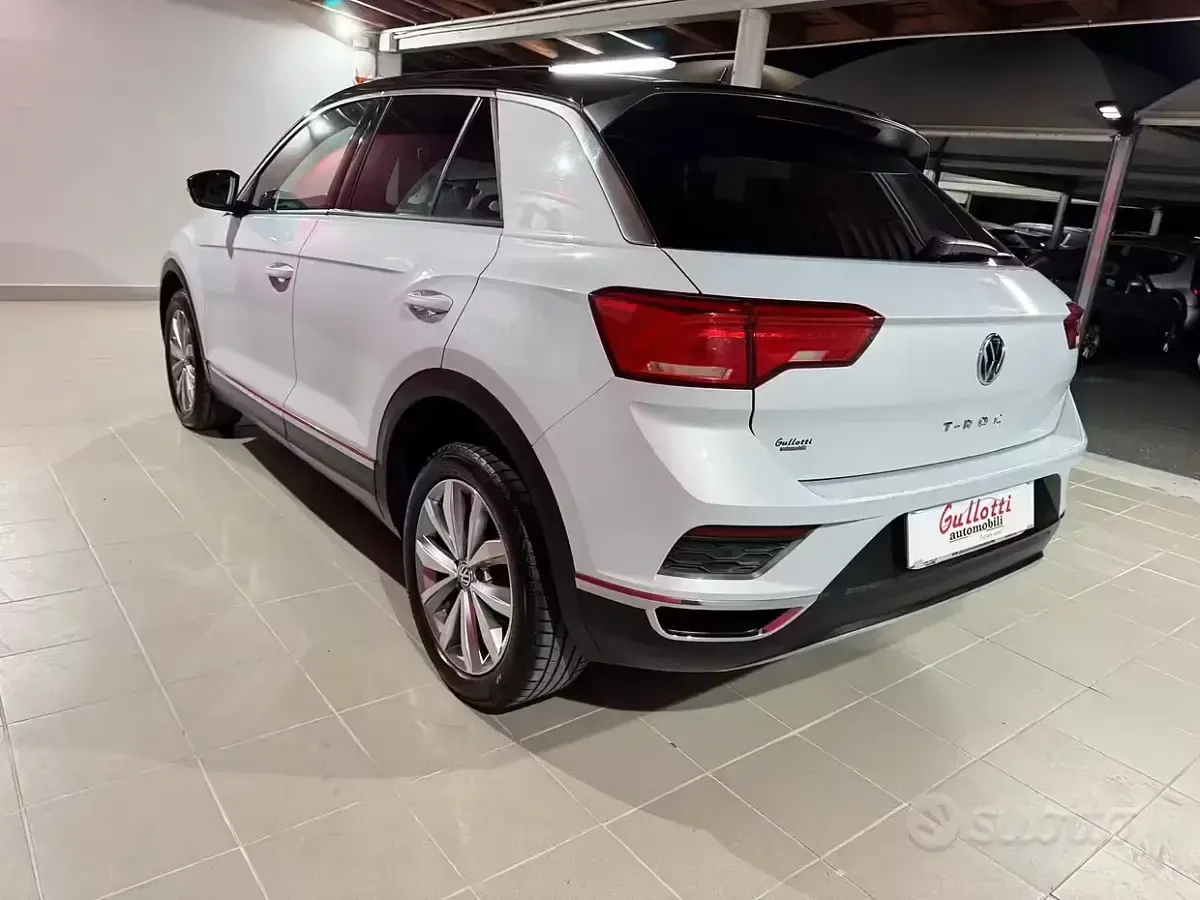Usata VW T-Roc Advance 116 CV (85 kW) 2020 Bianco SUV