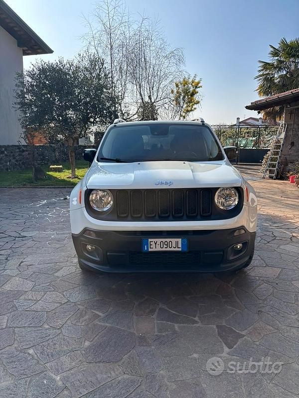 Usata Jeep Renegade Limited 140 CV (102 kW) 2015 Bianco SUV