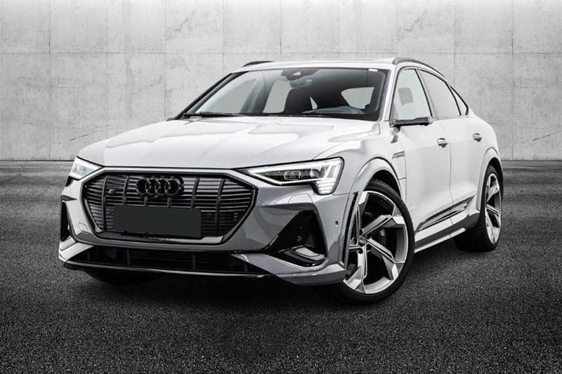 Usata Audi e-tron 225 kW (307 CV) 2022 Grigio SUV