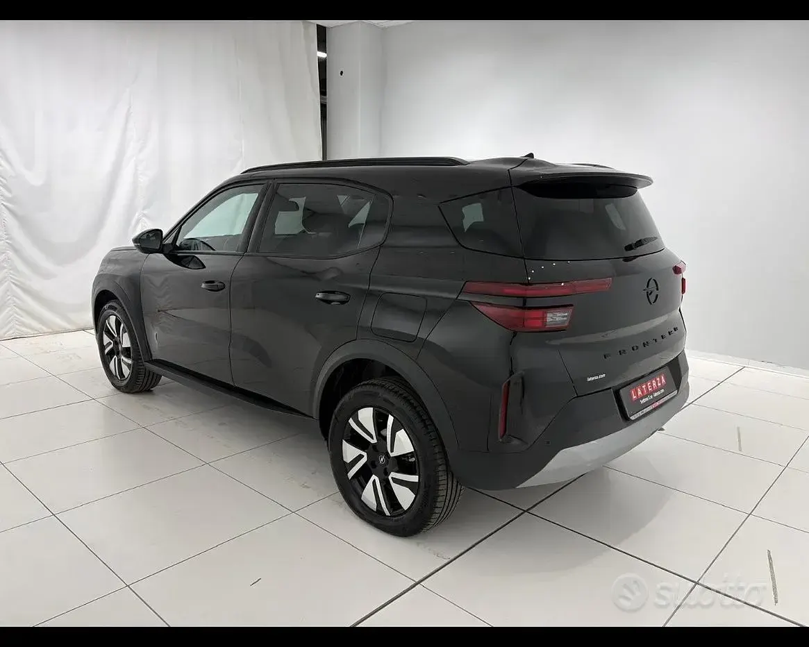 Usata Opel Frontera 136 CV (100 kW) 2025 Nero SUV