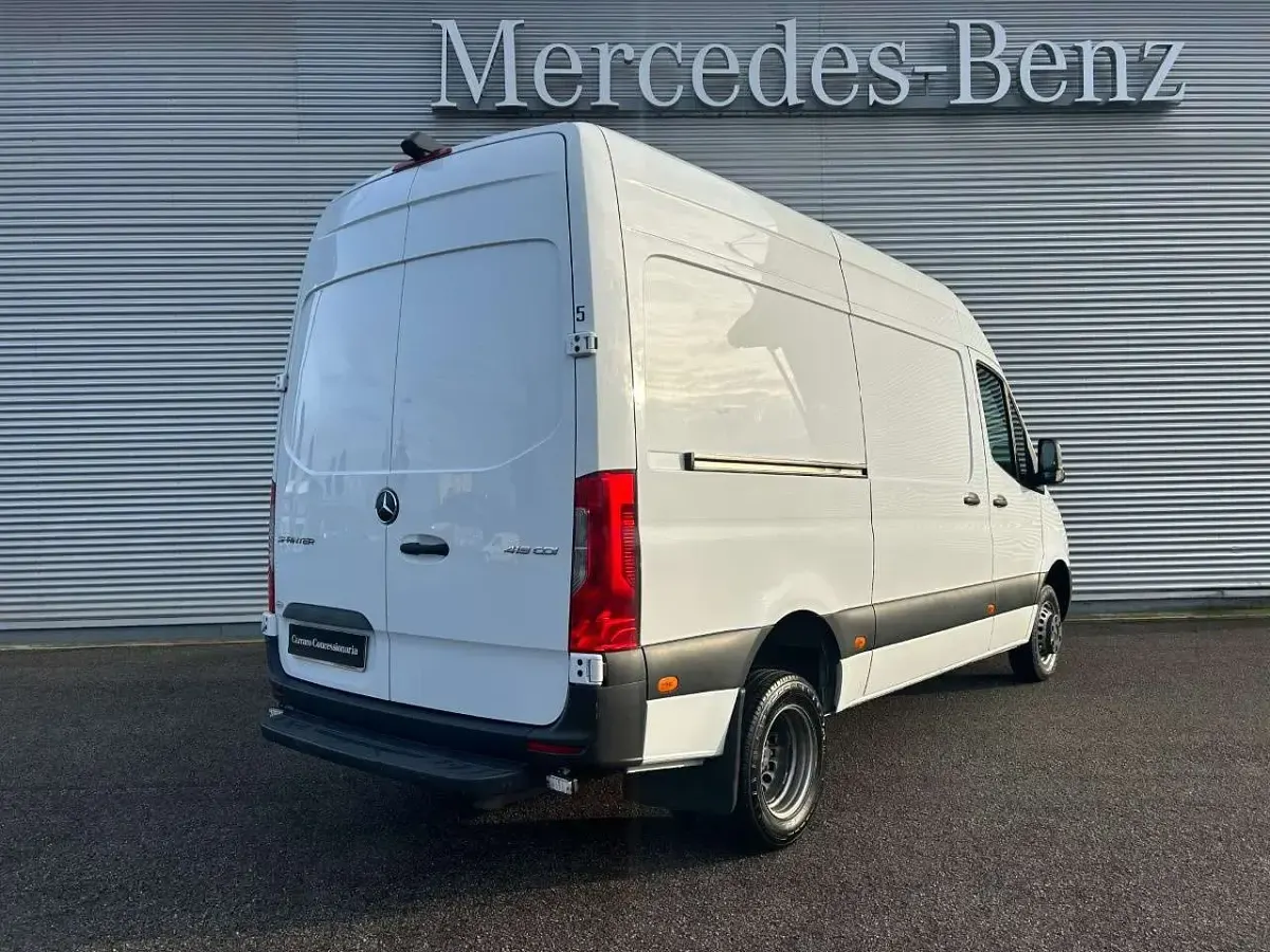 Usata Mercedes Sprinter 190 CV (139 kW) 2022 Bianco Furgone