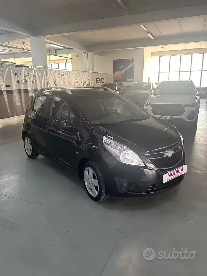 Usata Chevrolet Spark LS 79 CV (58 kW) 2010 Nero Utilitaria