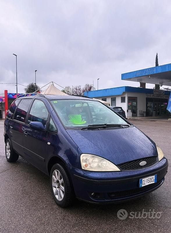 Usata Ford Galaxy 131 CV (96 kW) 2004 Blu Monovolume