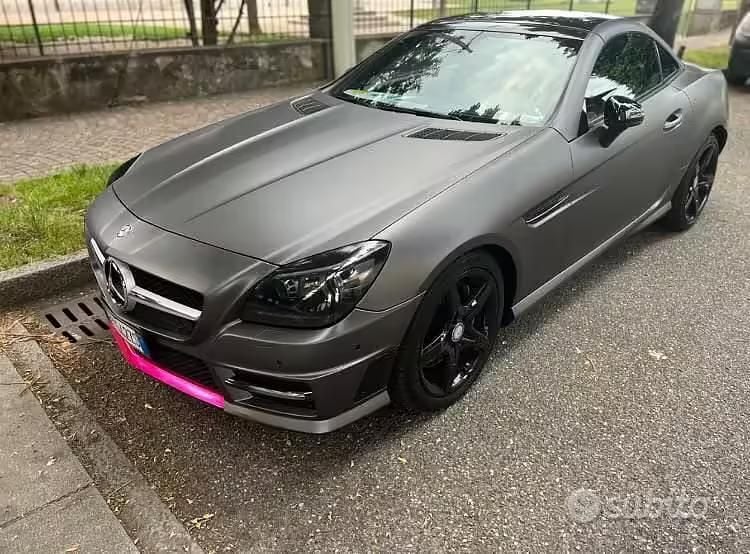 Usata Mercedes SLK200 AMG 184 CV (135 kW) 2013 Nero Cabrio