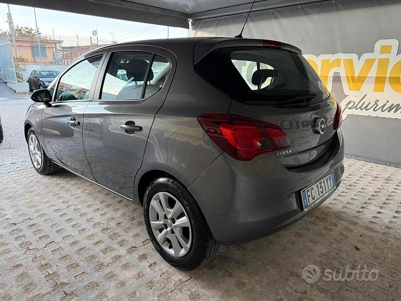 Usata Opel Corsa 69 CV (50 kW) 2016 Grigio Berlina