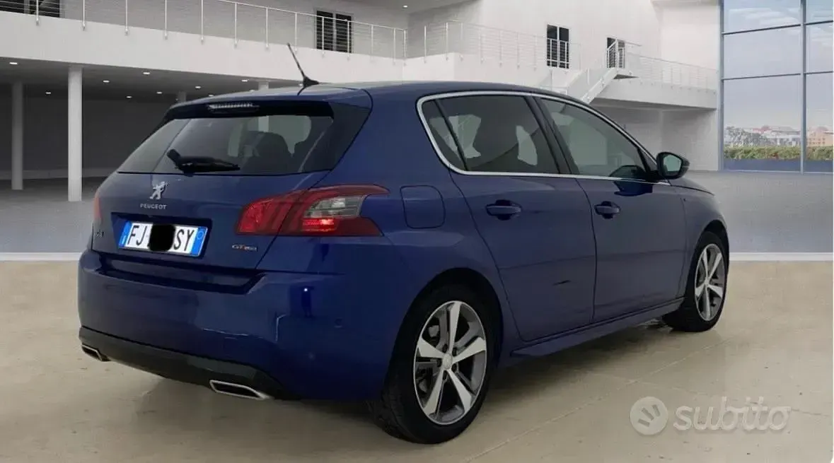 Usata Peugeot 308 GT-line 131 CV (96 kW) 2017 Bluazzurro Berlina