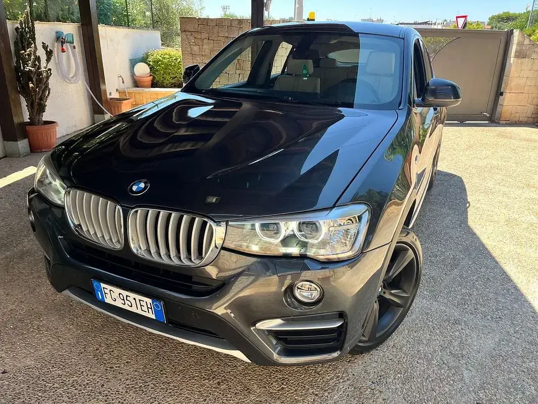Usata BMW X4 Advantage 190 CV (139 kW) 2017 Nero SUV