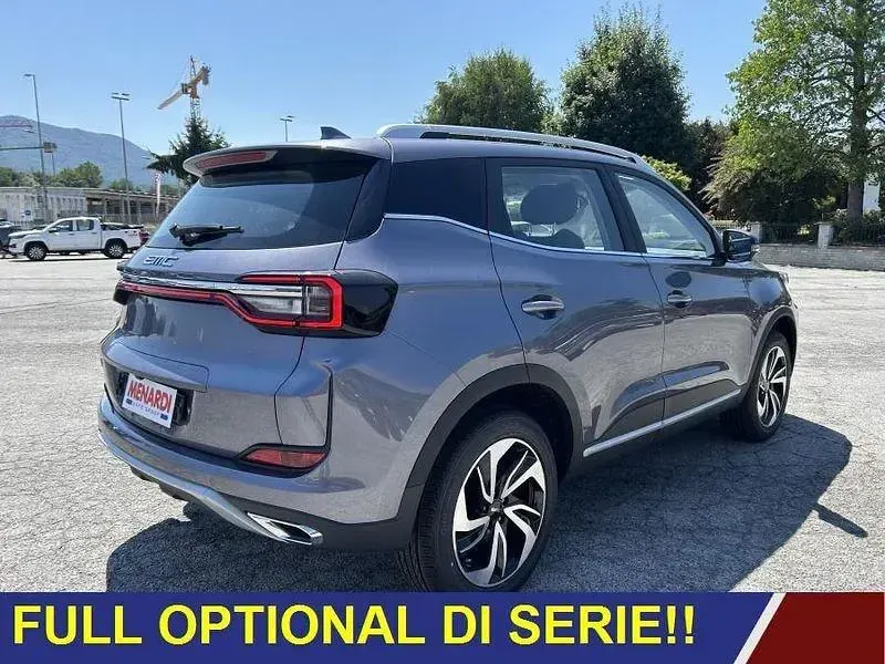 Nuova EMC SEI 113 CV (83 kW) 2026 Grigio SUV