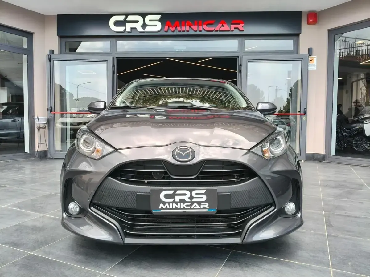 Usata Mazda 2 92 CV (67 kW) 2023 Grigio Utilitaria
