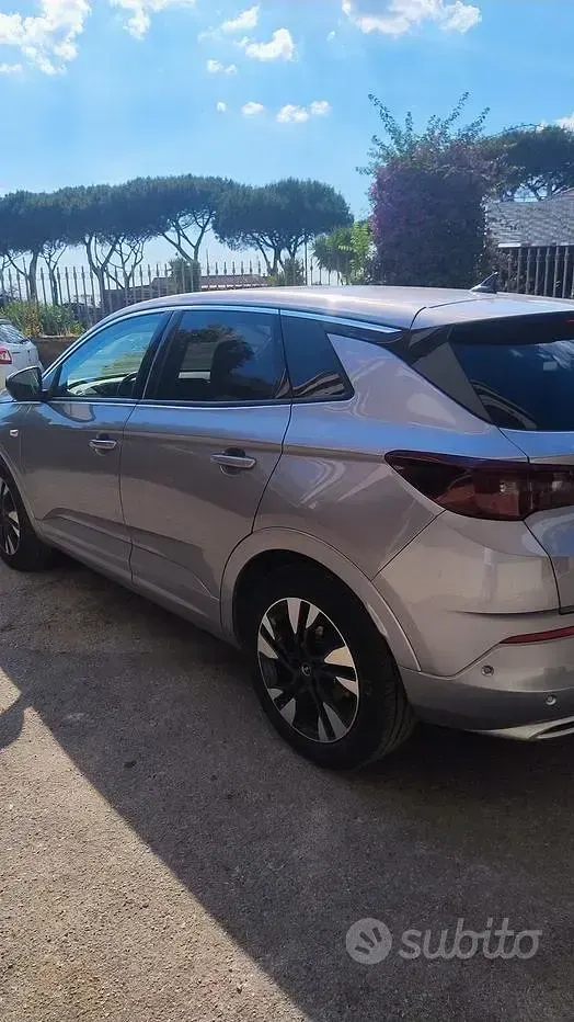 Usata Opel Grandland X Elegance 131 CV (96 kW) 2023 Grigio SUV
